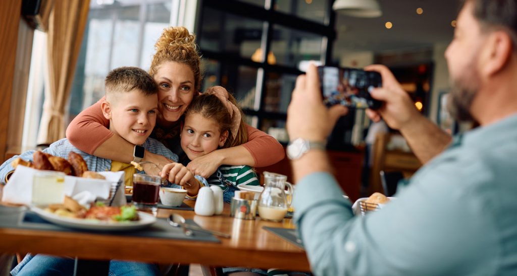 familias a su restaurante - 5 ideas - establecimiento - familias